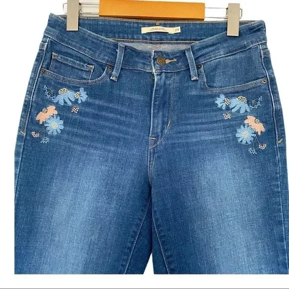 Levi’s mid rise embroidered skinny jeans 29 EUC - Picture 2 of 8